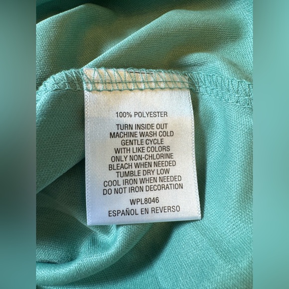 Size L lined crochet top with keyhole neckline from J.M. Collection - Picture 5 of 5